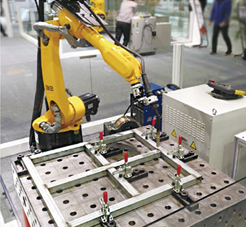 農(nóng)用機械零部件氣體保護焊接